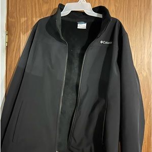 Columbia soft shell jacket